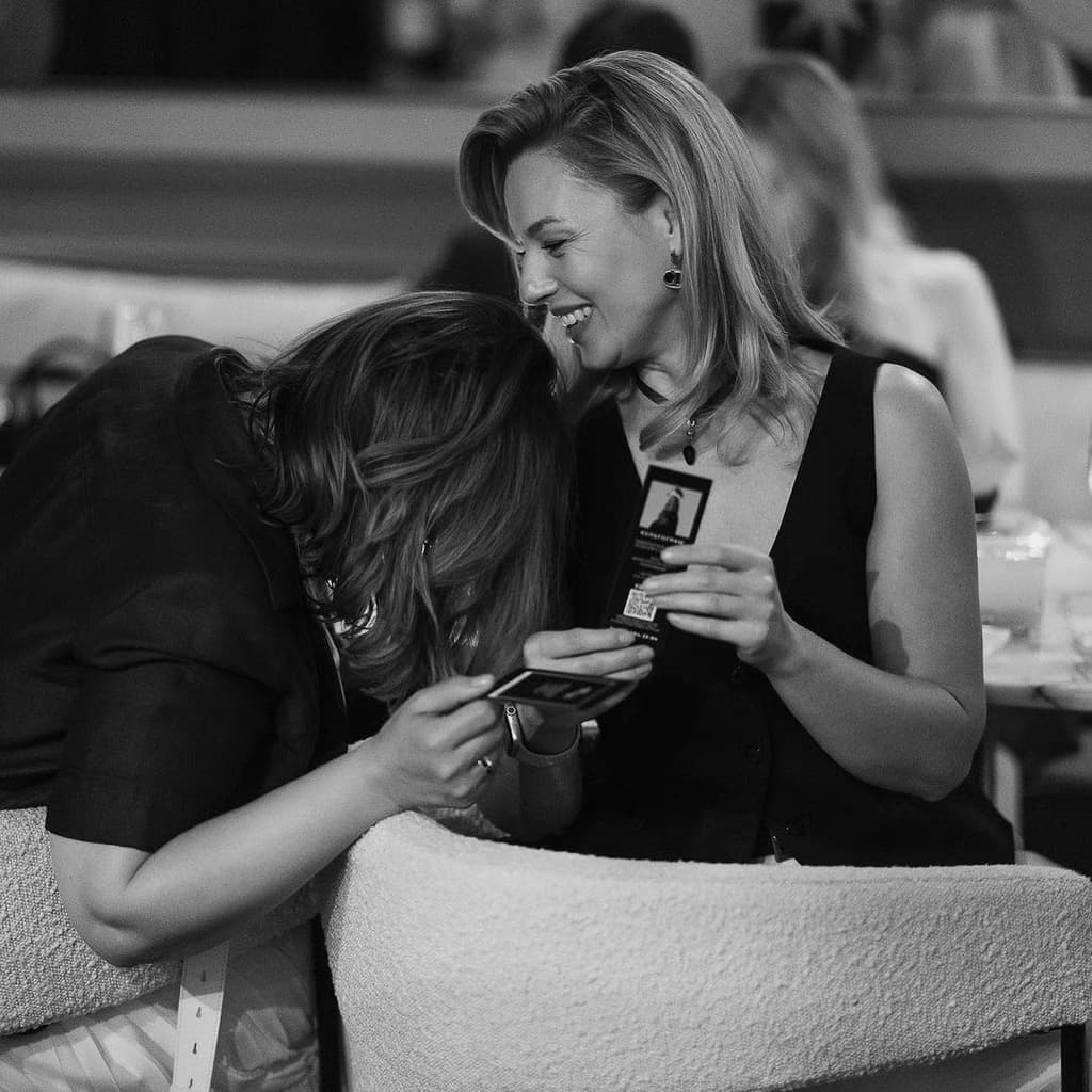 Атмосфера встречи